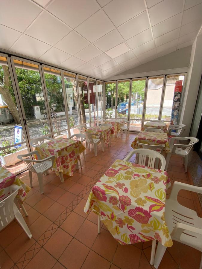 Hotel Granada Cattolica Buitenkant foto