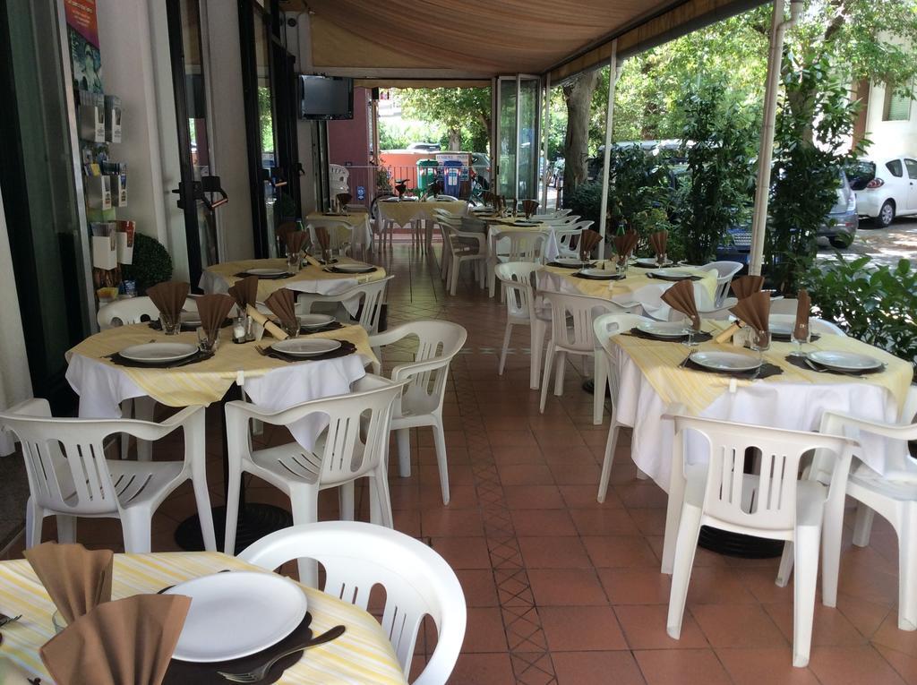 Hotel Granada Cattolica Buitenkant foto