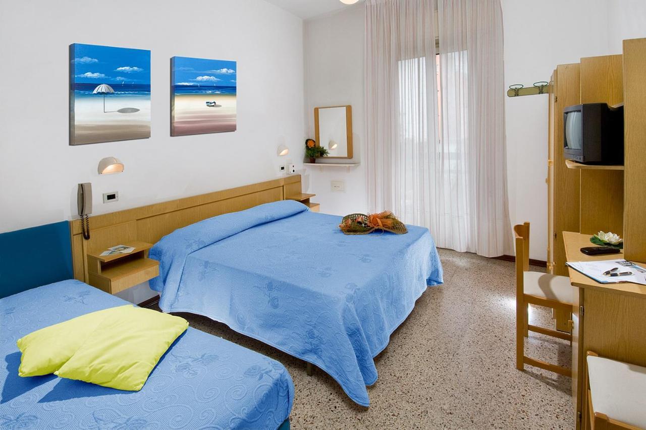 Hotel Granada Cattolica Buitenkant foto