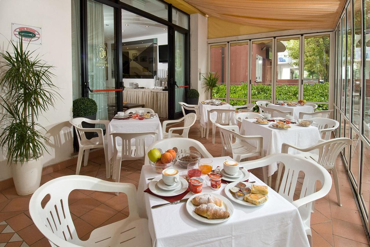 Hotel Granada Cattolica Buitenkant foto