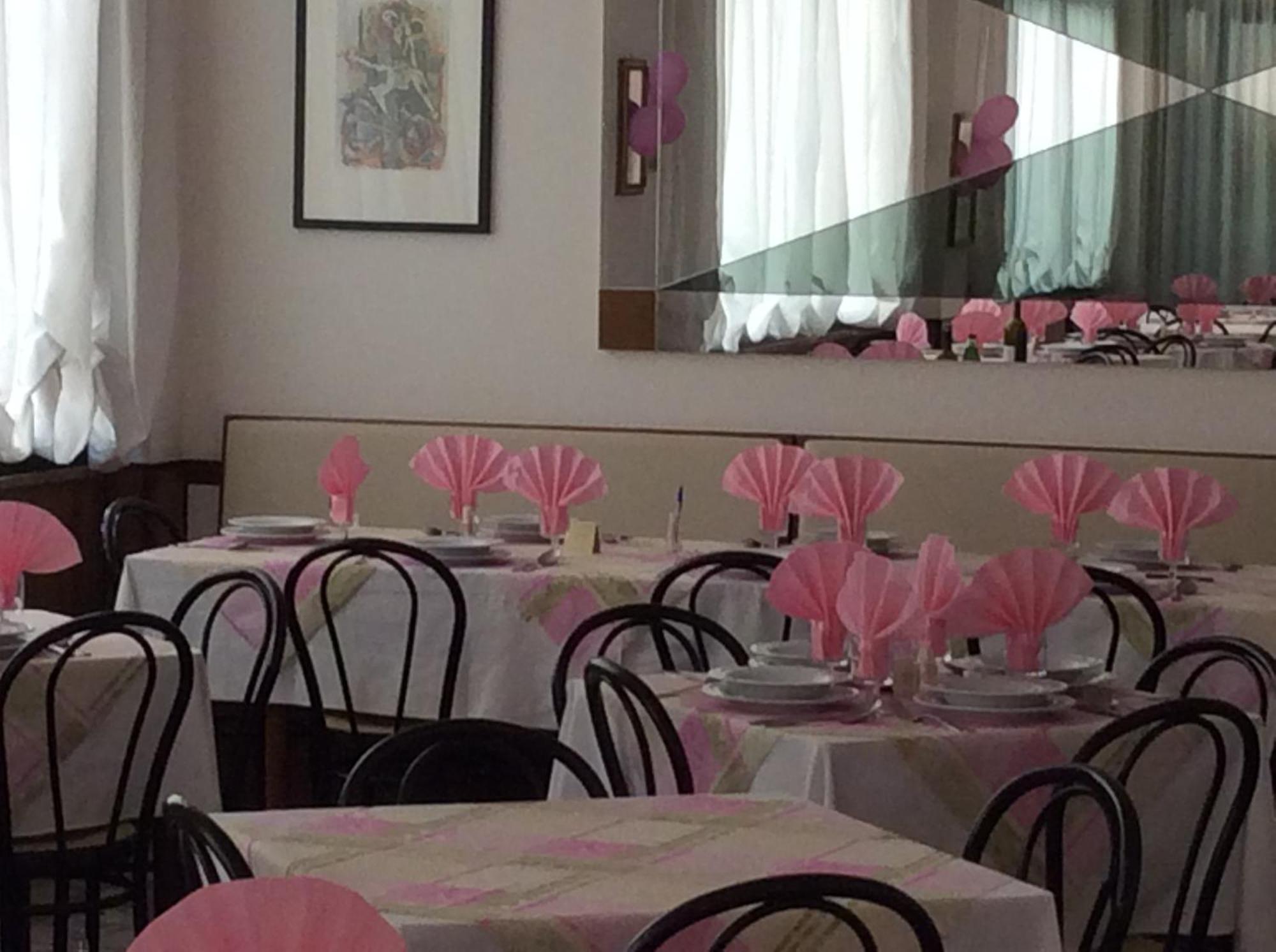 Hotel Granada Cattolica Buitenkant foto