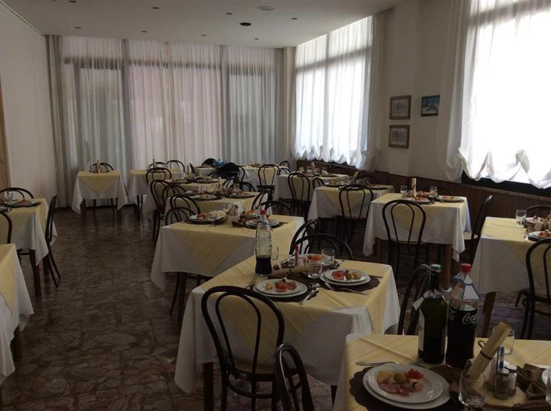 Hotel Granada Cattolica Buitenkant foto